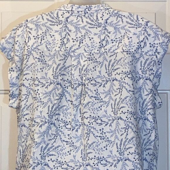 Floral Print Women's Top Size L - Picture 7 of 10